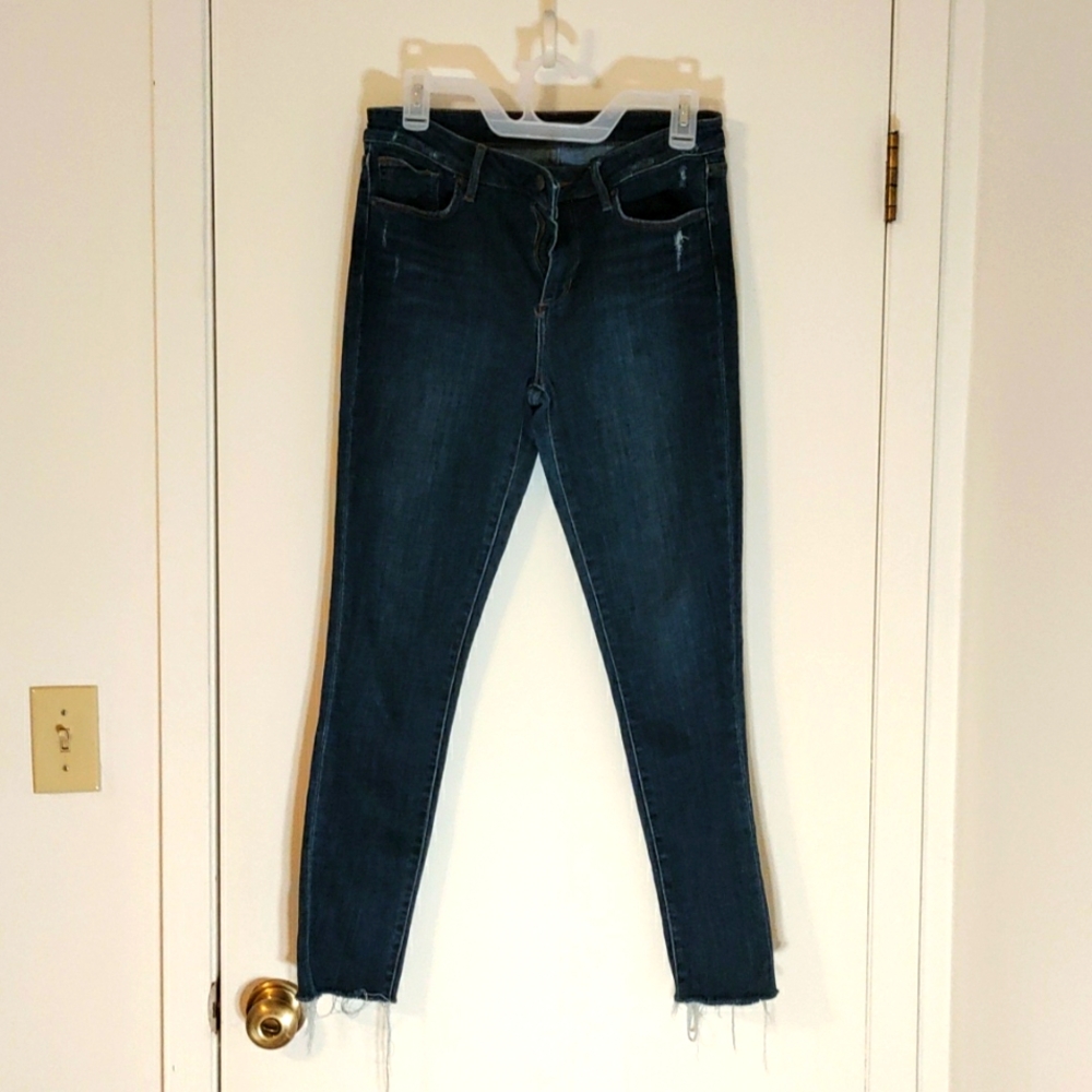 Skinny jeans dark